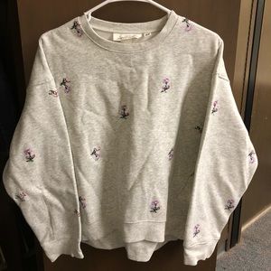 H&M Grey Floral Crewneck Sweater